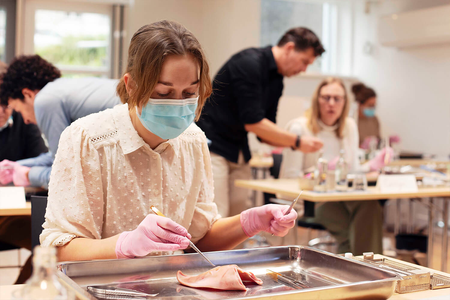 assisteren bij implanteren